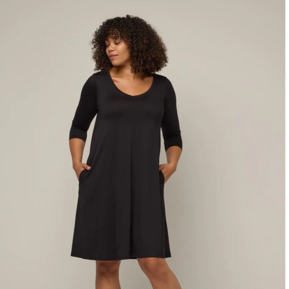 Wool& Willow Wool Dress in Black